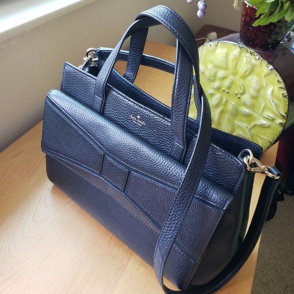 kate spade Handbags - Kate Spade Chantal Bridge Place Bow Satchel